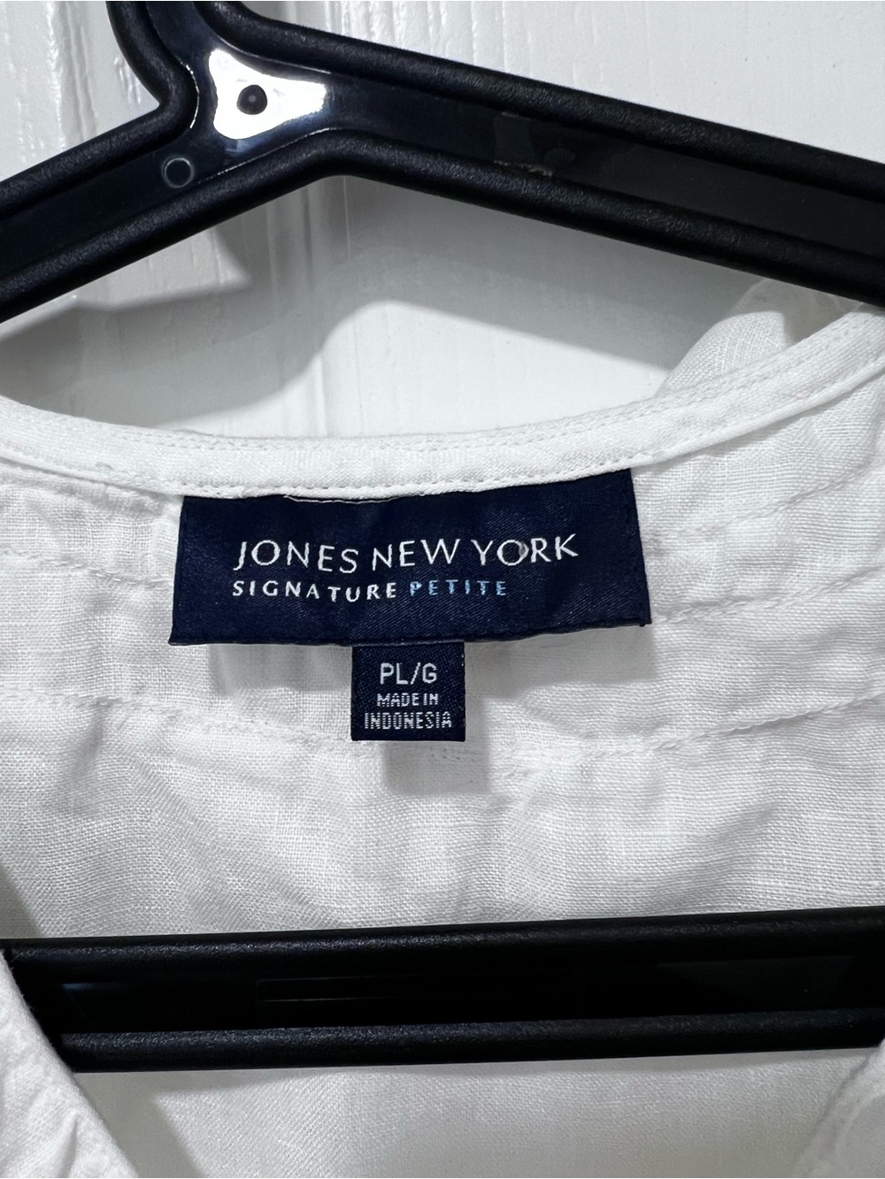 Jones New York white 100% linen ruffle sleeveless bottom front blouse PL - Picture 2 of 8